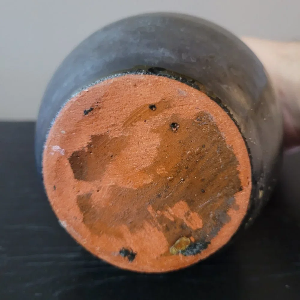 11" Bottle Vase, attributed to A. R. Cole - Picture 7 of 8
